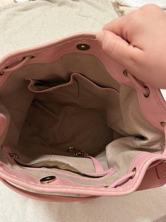 Taschen für Damen: Mollerus Rosa  – Gebraucht aus Recherswil von Leonora1997 2
