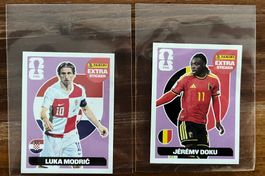 Panini WM 26 2 x extra Sticker violett, Modric und Doku