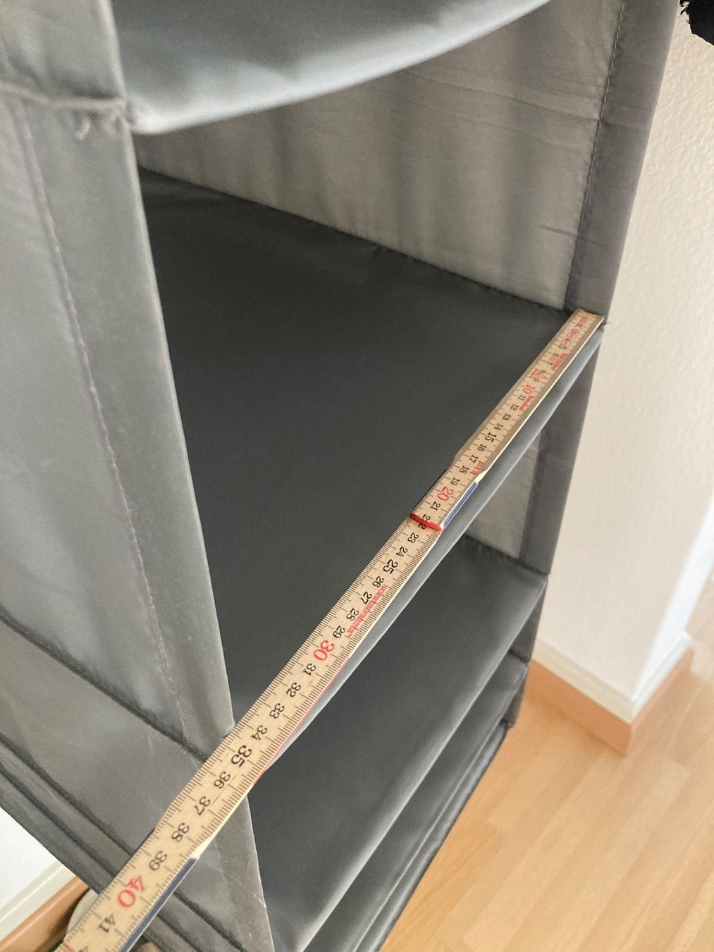 Ikea Guardaroba: Hängeaufbewahrung Ikea – Usato da Luzern venduto da JasFel 3