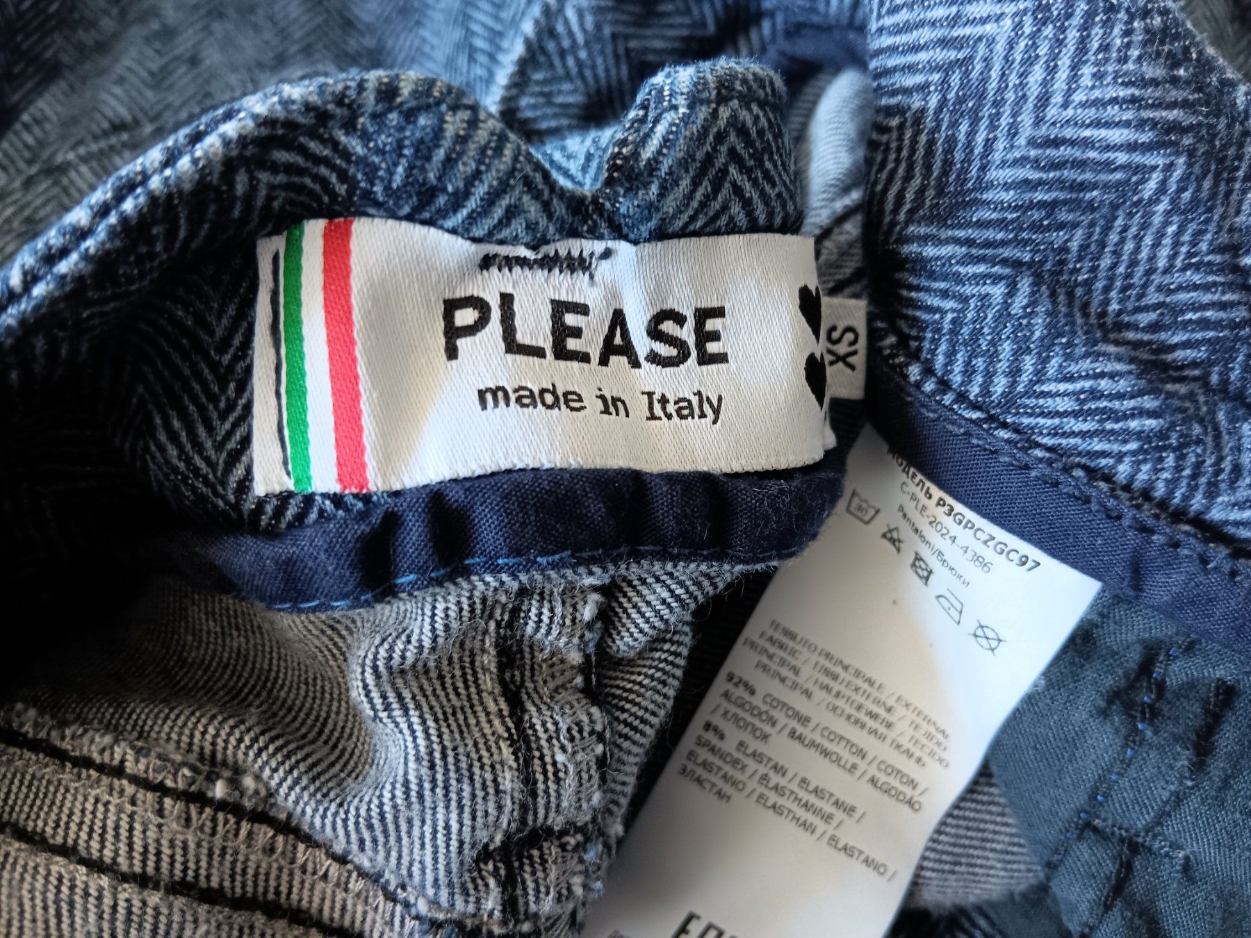 Please Jeans Jeans: PLEASE Jeans taille / Grosse XS – Usato da Cossonay-ville venduto da Super-Price-Quality 9