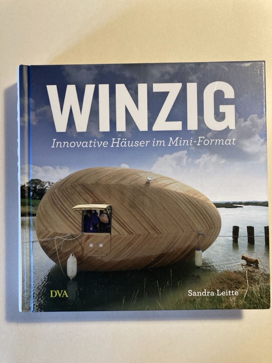 Bücher: WINZIG - Innovative Häuser im Mini-Format – Gebraucht aus Zürich von 000rk