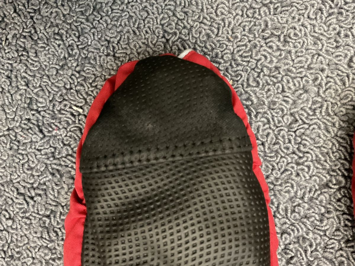 Guanti: Babyhandschuhe, rot – Usato da Niederteufen venduto da sicmu 3