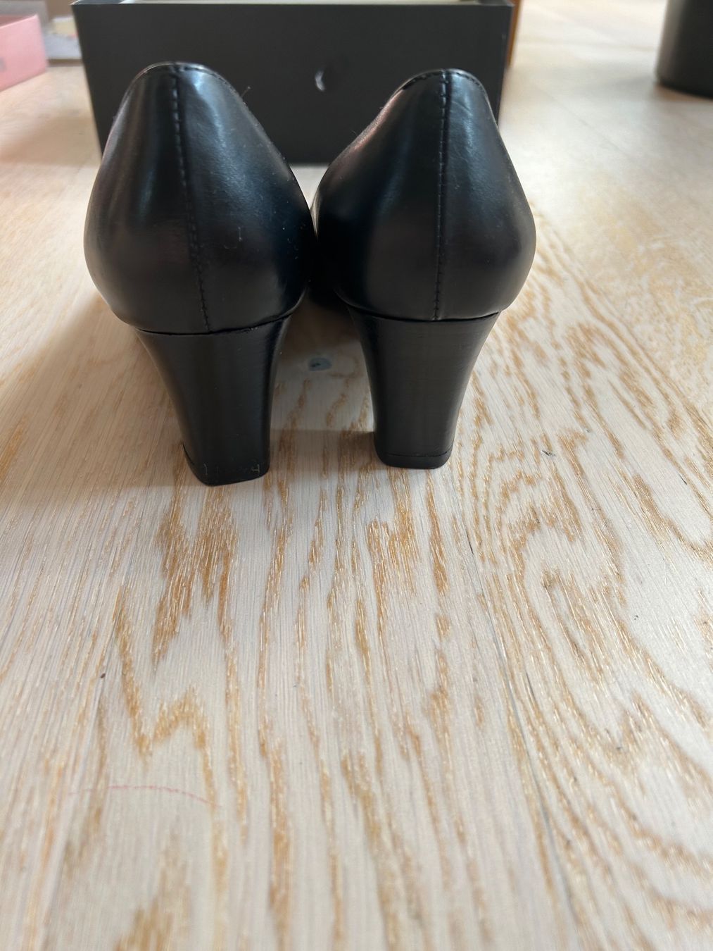 Navyboot Scarpe da donna: Schöne Leder Navyboot Schuhe 38 – Usato da Muri AG venduto da Mkikus 2