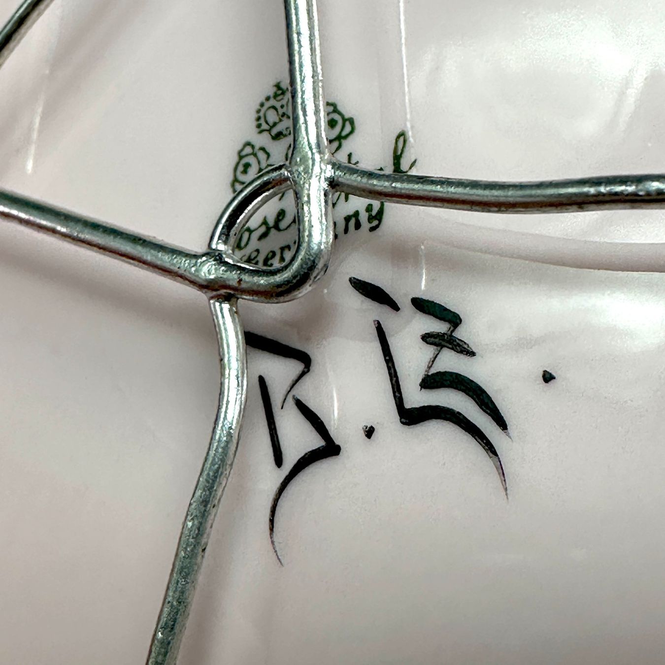 Rosenthal Piatti: Assiette de collection Rosenthal dragon d'or monogramme R.IZ – Usato da Morges venduto da 1tiquaire 7