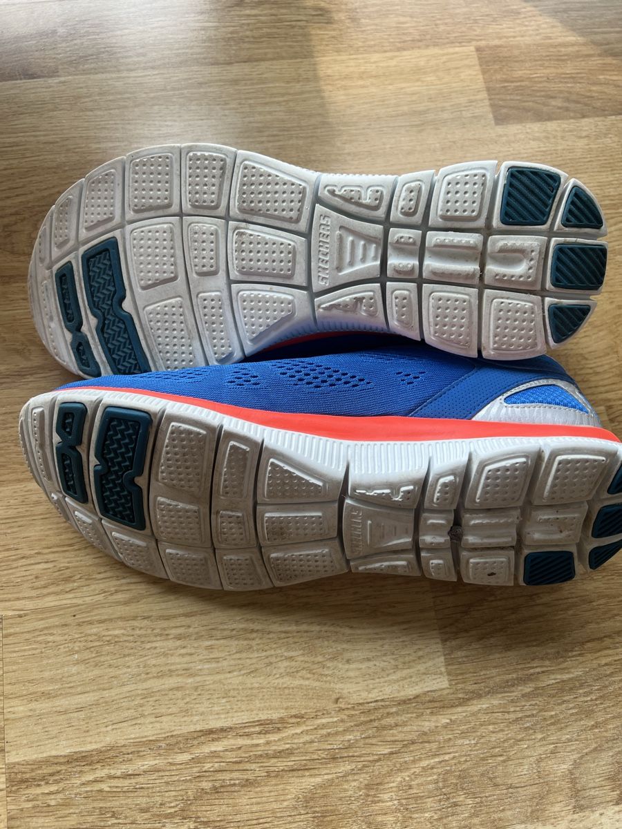 Skechers Scarpe da donna: Sketches Memory Form Gr. 40 – Usato da Aarau venduto da LiaSenn 2
