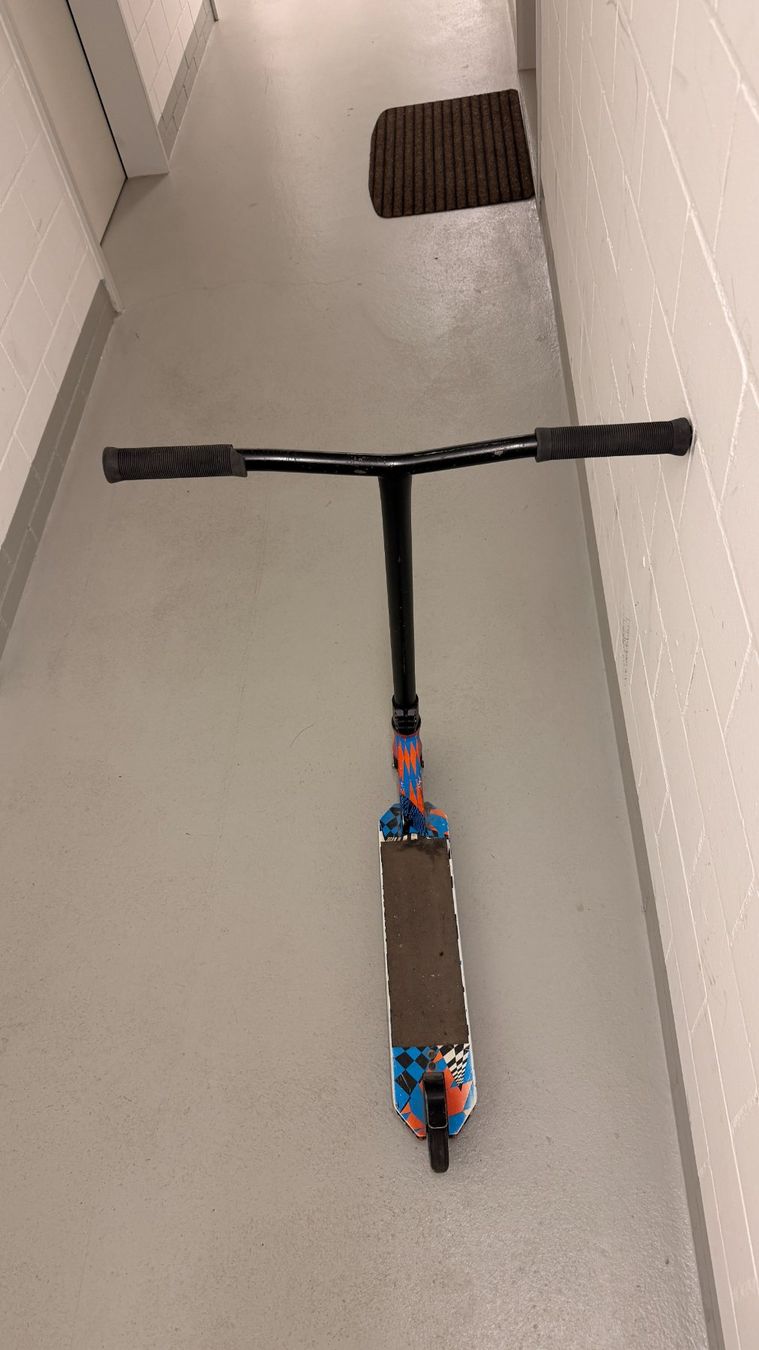 Scooter: Chilli Scooter / Trottinett – Usato da Niederglatt ZH venduto da sidmis 1