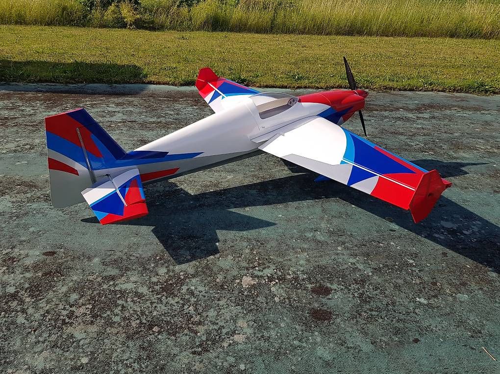 Modellismo RC: Extreme Flight 67" Laser RxR – Nuovo (secondo la descrizione) da Deitingen venduto da Kano1
