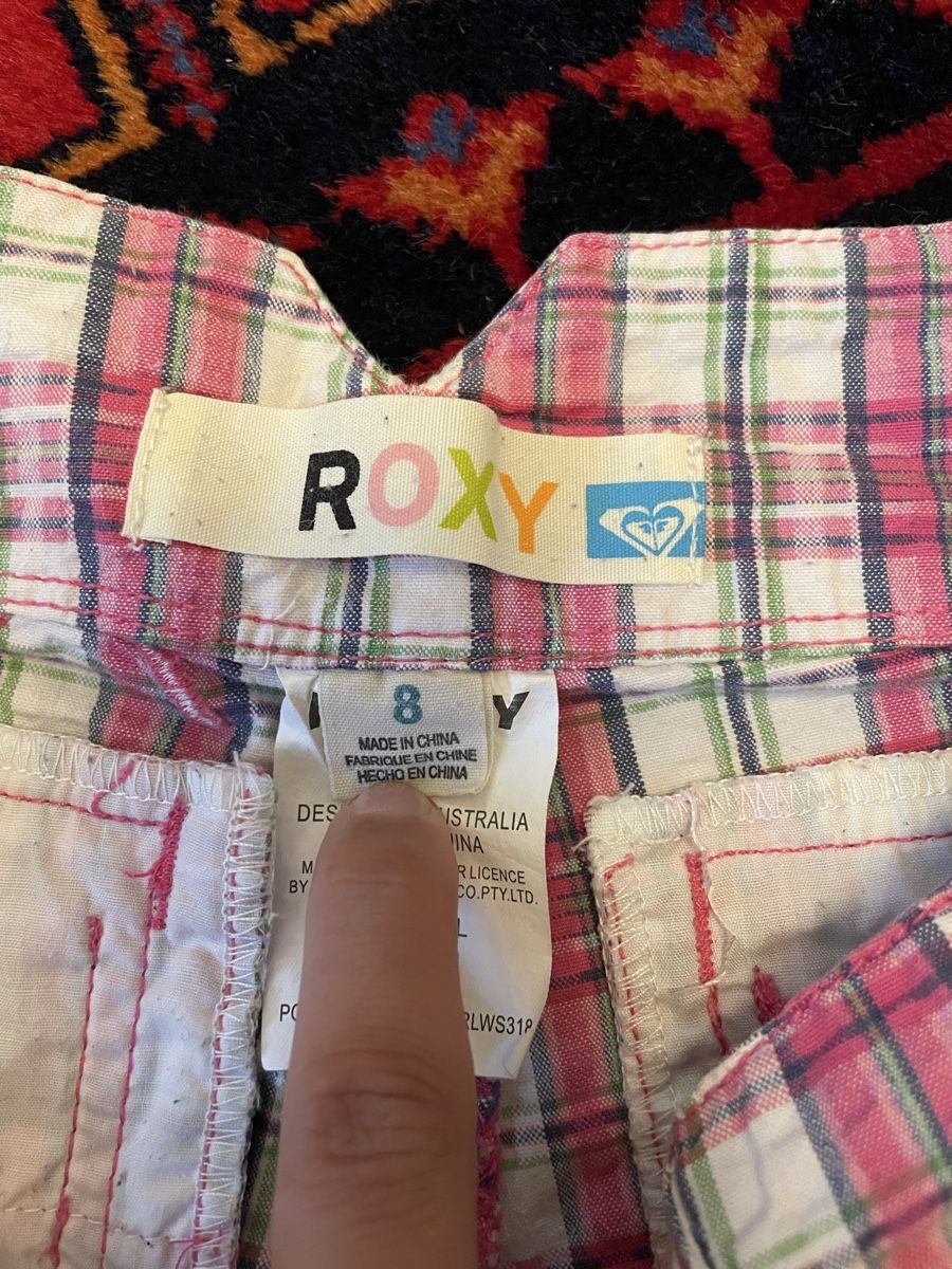 Roxy Hosen: Karierte Y2K Bootyshorts von Roxy – Gebraucht aus Zürich von pau_kbr6 1