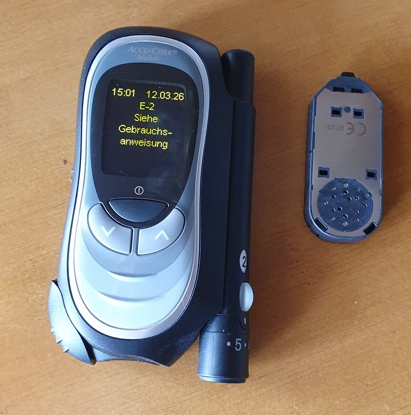 Misurare: Accu-Check Mobile FastClix Blutzuckermesser – Usato da Zürich venduto da Eiwan