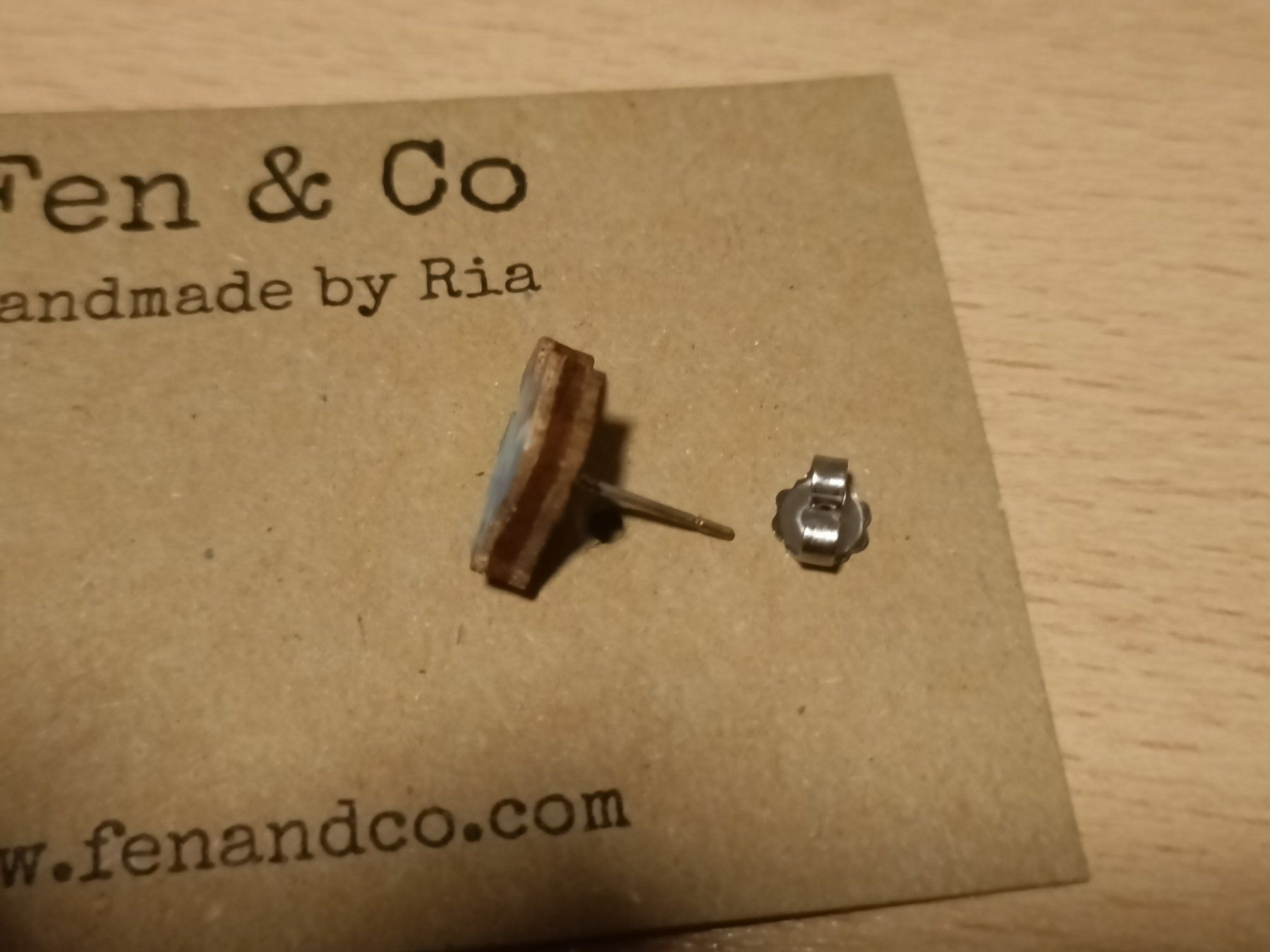 Ohrringe & -stecker: Handgemachte Vogel Ohrstecker, Holz, blau. – Neu und originalverpackt aus Schinznach Bad von knucker 2