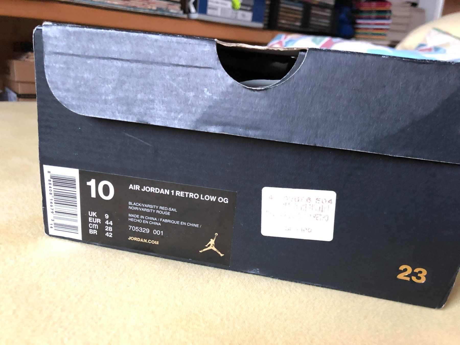 Jordan Scarpe da uomo: Nike Air Jordan 1 Low "BRED" 2015 - EU44 – Usato da St. Moritz venduto da comeflywithme 1