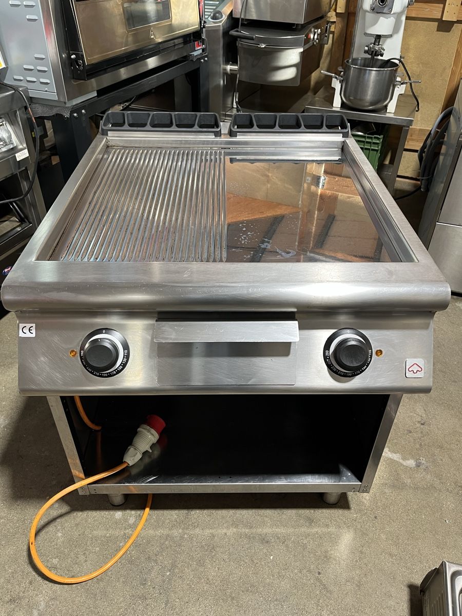 Griglie: Gastro Grillplatte mit Grillrost und Grillplatte – Usato da Wohlen AG venduto da Moh80 1