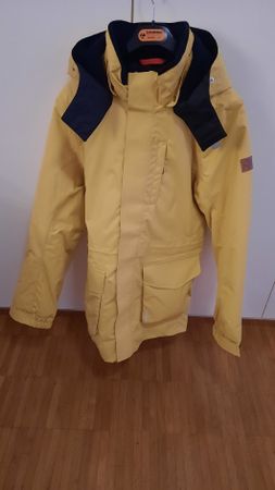 Reima Kinder Jacke Gr. 158 NEU / nie benutzt