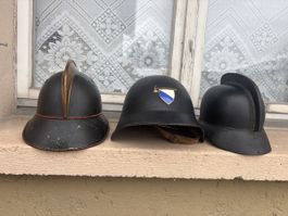 3 alte Helme 