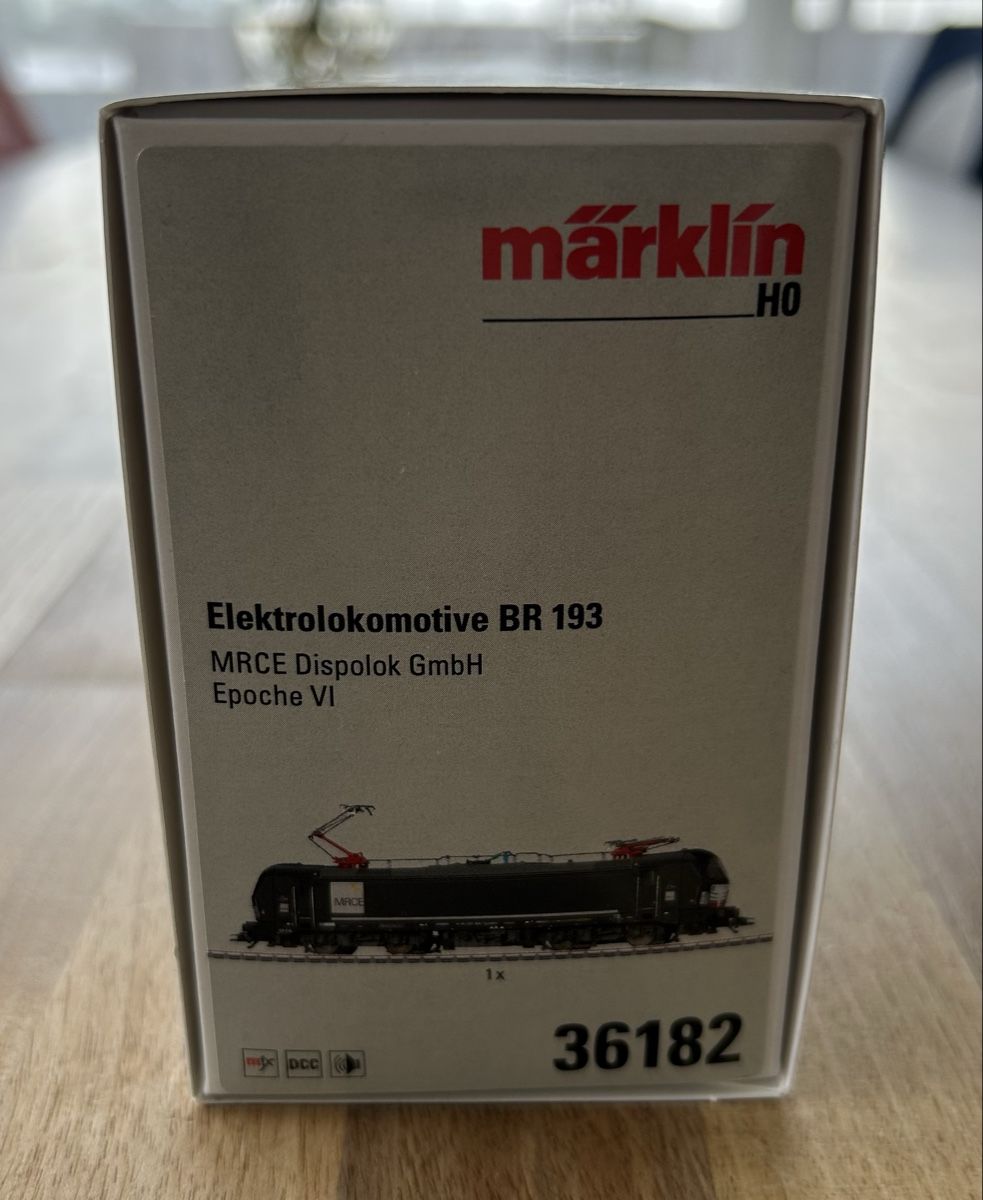 Märklin Modellini di ferrovie: Märklin 36182 – Usato da Rotkreuz venduto da smoeren 4