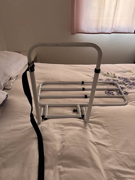 Altro in Decorazioni & Accessori: Robusta sponda letto regolabile – Usato da Lugano venduto da los_wnc8 4