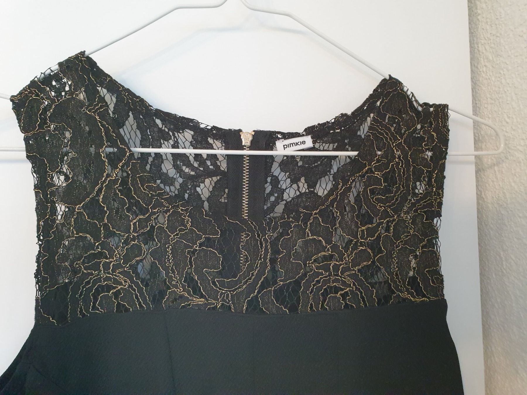 Kleider: Kleid Cocktailkleid schwarz mit Spitze Gr. 36 – Gebraucht aus Gossau ZH von fashiontwo 1
