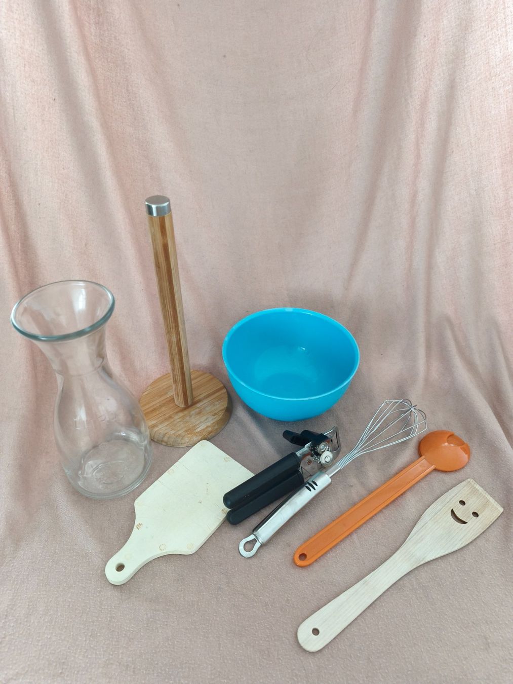 Komplettküchen: Küchenhelfer starter Set – Gebraucht aus Hefenhofen von Rinahorn01