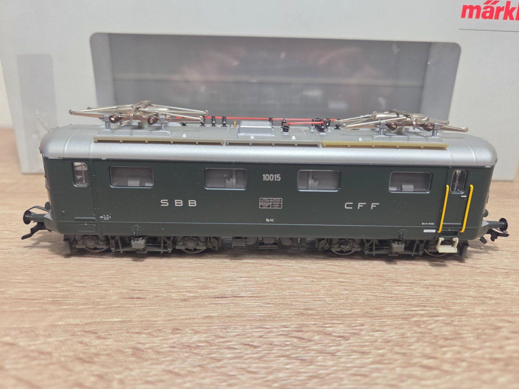 Märklin Modelleisenbahnen: Märklin 39420 E-Lok Re 4/4' SBB Digital Mfx Sound H0 – Gebraucht aus St-Aubin-Sauges von Lo_Go