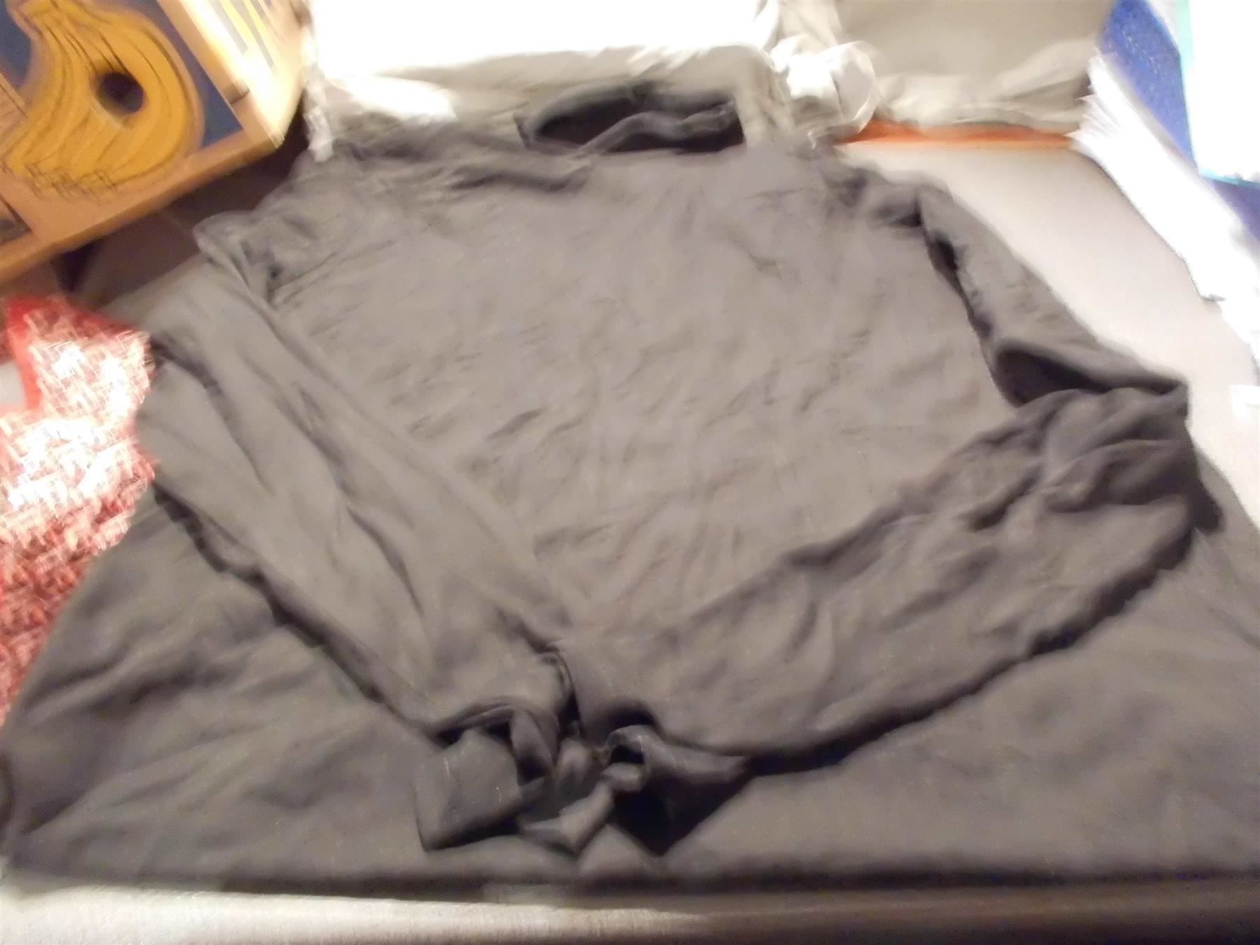 C&A Maglioni & Felpe: Rollkragenpullover Grösse L, C&A, schwarz – Usato da Zürich venduto da Motzkuh