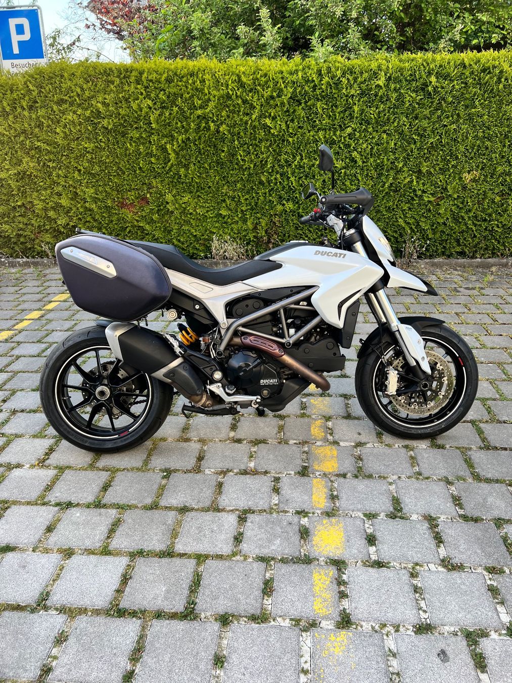 Ducati Route: Hyperstrada Hypermotard Ducati – D'occasion à Studen BE par elektra011 2