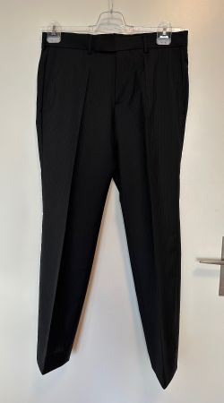 Hugo Boss Hose aus 100% Schurwolle, schwarz, cool, dünn