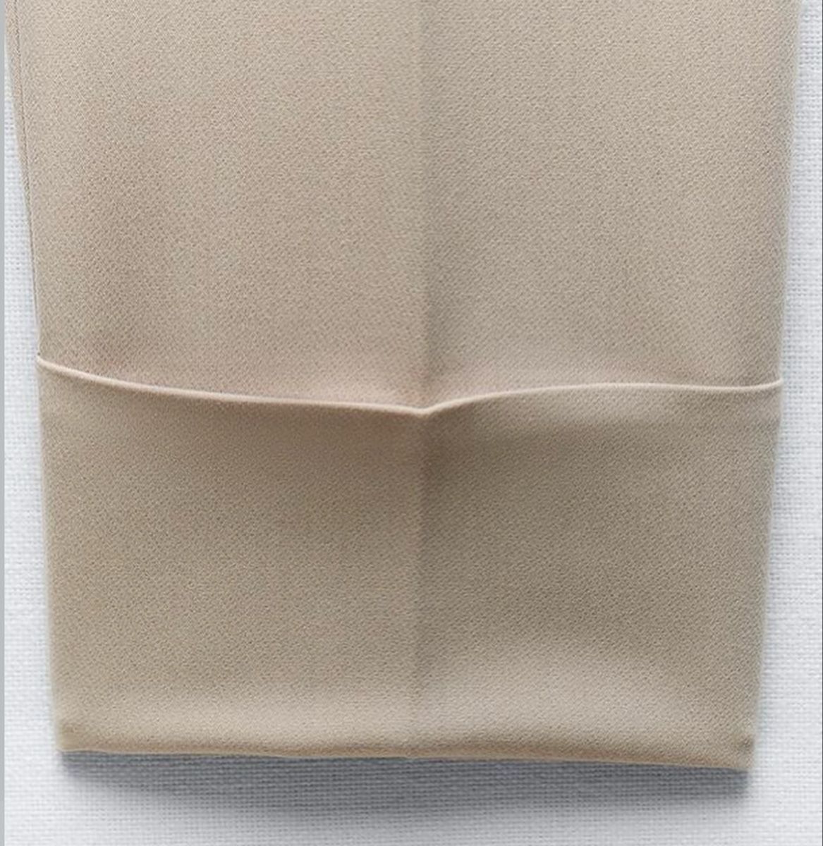 Zara Pantaloni: Zara pants – Nuovo e nell'imballaggio originale da Opfikon venduto da til_t7ww 2