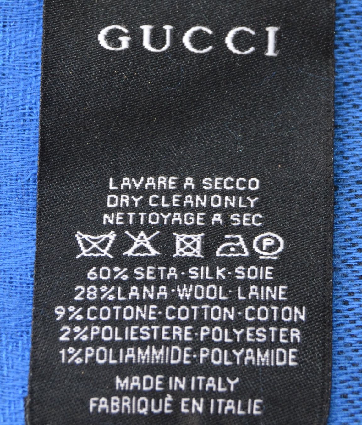 Gucci Foulard & Sciarpe: Gucci Schal / châle – Usato da Collonges venduto da arashee 8
