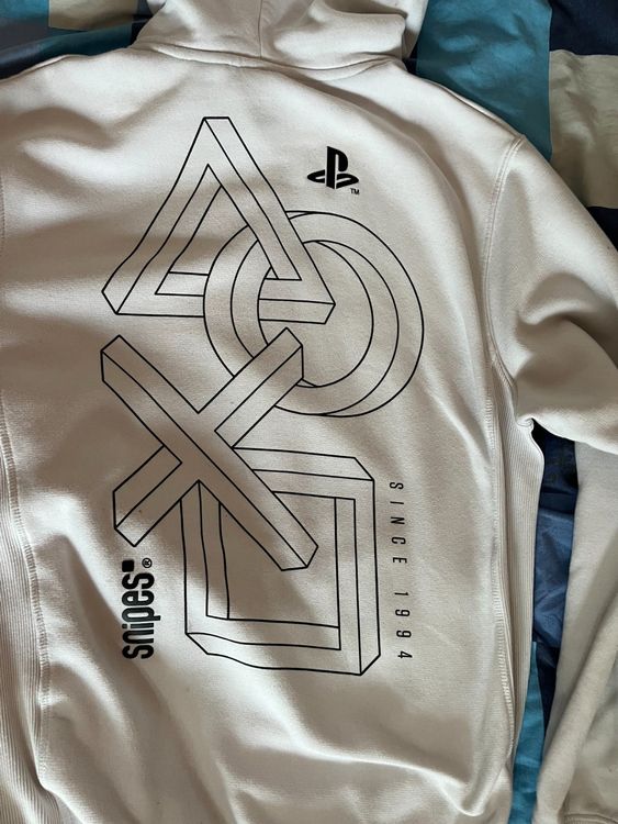 Snipes best sale playstation hoodie