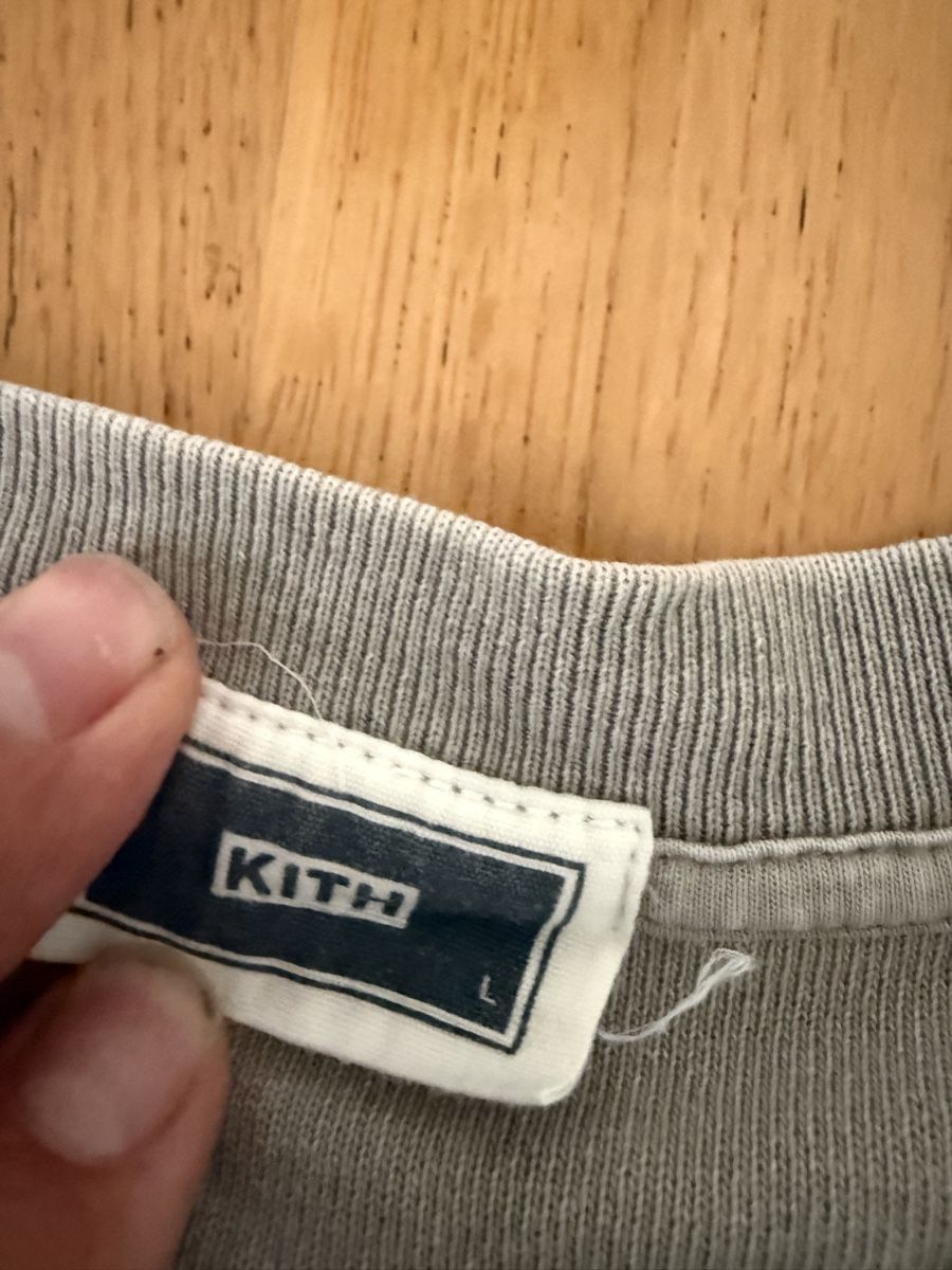 T-shirt: Kith T-Shirt Langarm Grau Grösse L  – Usato da Zürich venduto da kuengka 4