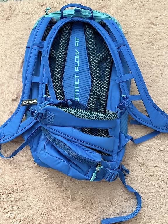 Salewa Zaini: Salewa MTN Trainer 22L Damen Rucksack – Usato da Oftringen venduto da schnullliii 1