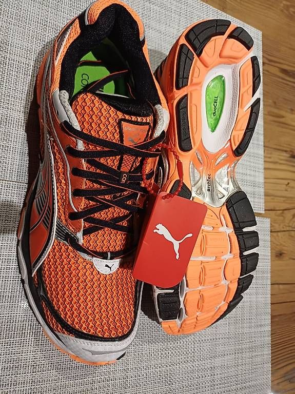 Scarpe da uomo: Puma Sportschuhe neu  – Usato da Lützelflüh-Goldb venduto da Samoth71 1