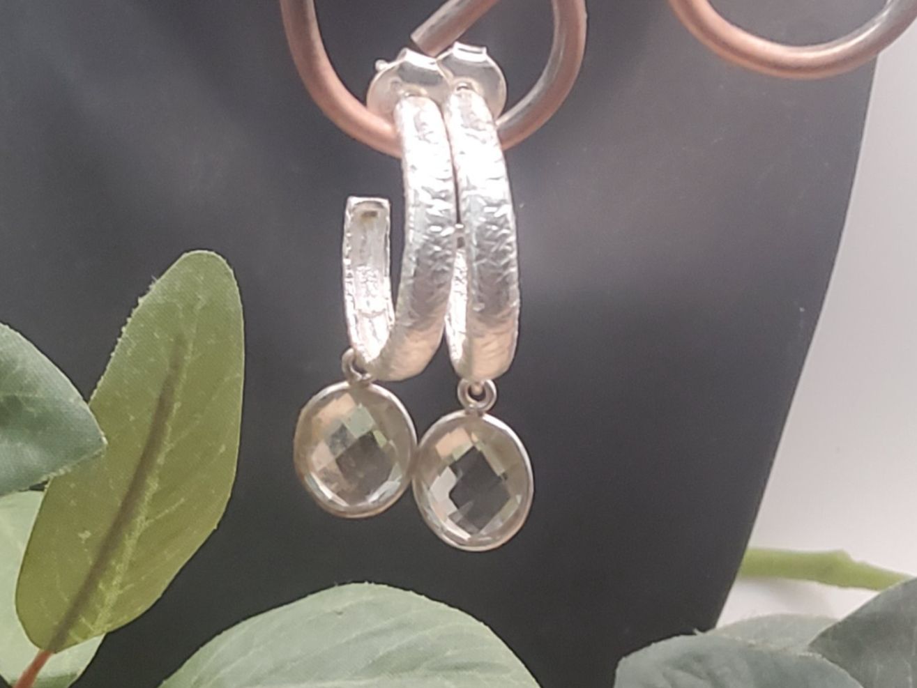 Orecchini pendenti & Orecchini a lobo: Ohrstecker in Handarbeit mit grossem Amethyst – Nuovo (secondo la descrizione) da Luzern venduto da S.Kern01 1