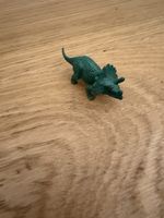Dinosaurier Spielfigur Triceratops grün Kunststoff klein