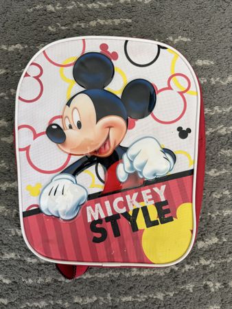 Roter Mickey Mouse Rucksack - Ideal für den Kindergarten!