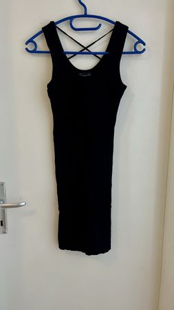 Schwarzes Sommerkleid Twentyone, Grösse M, Top Zustand!