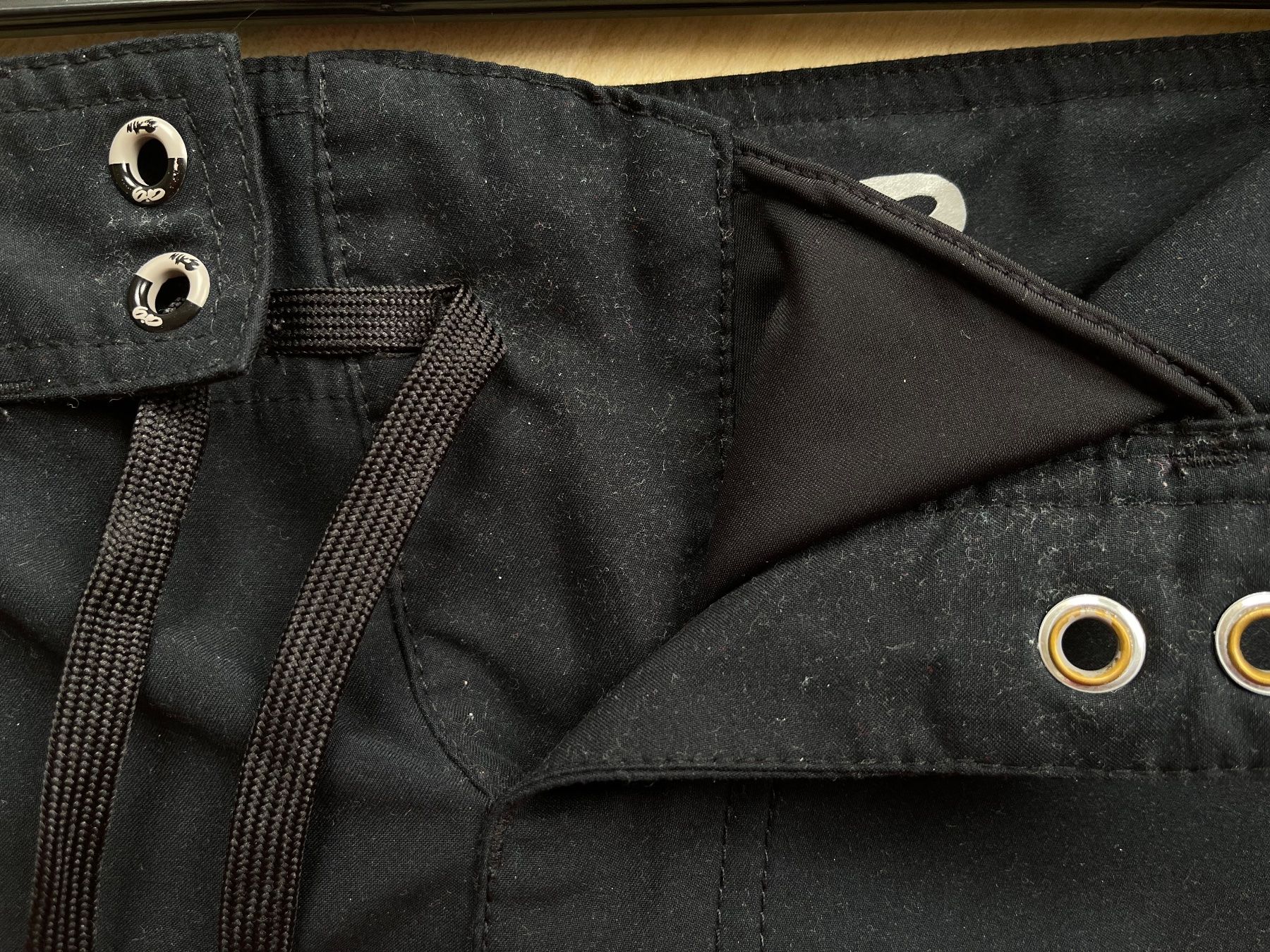 Nike Pantaloni: NIKE 6.0 M/NP65CHF Shorts Dunkelblau – Nuovo (secondo la descrizione) da Kölliken venduto da Prscoo 4