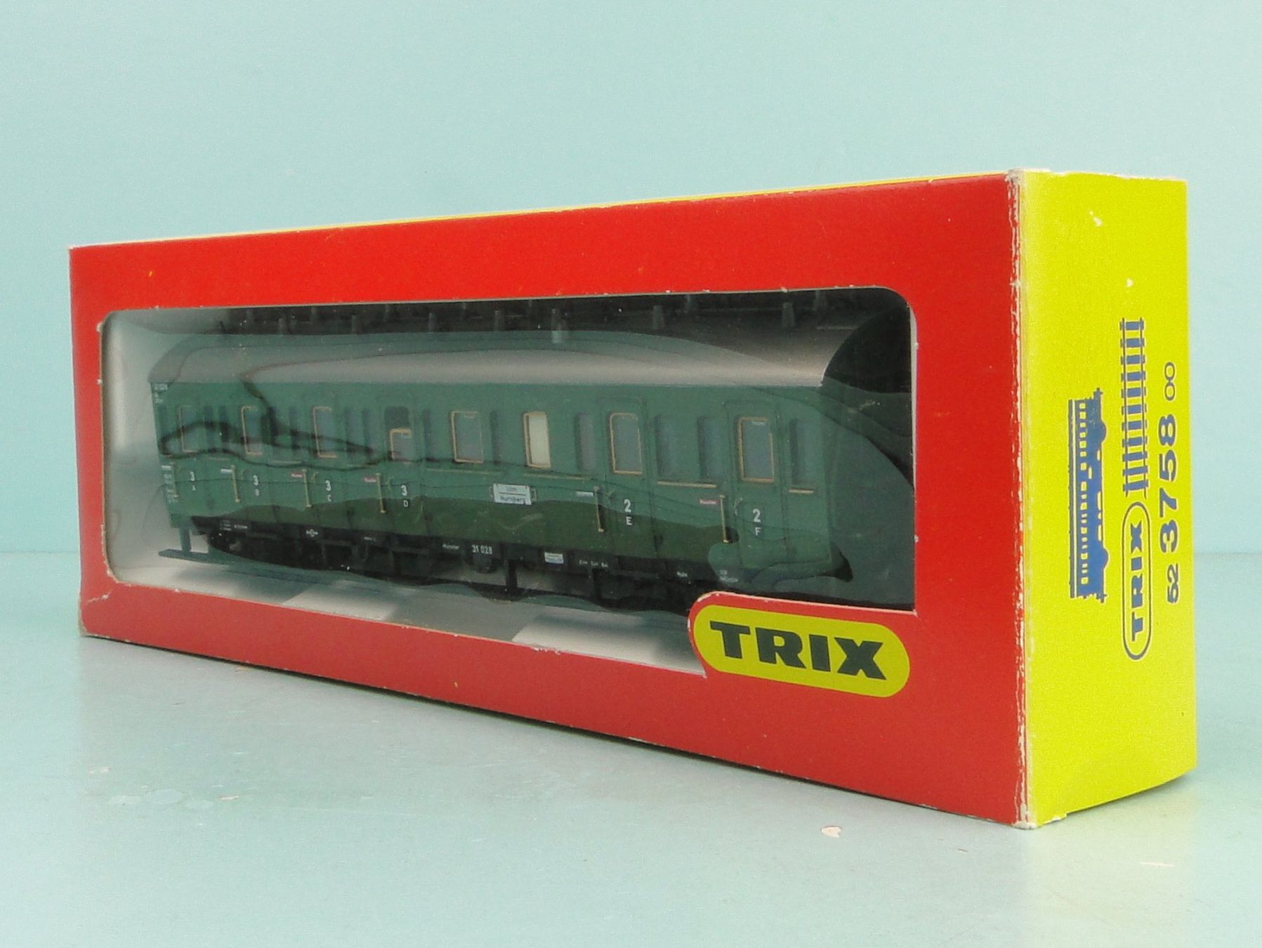 Trix Modellini di ferrovie: Spur H0 TRIX 3758 Abteilwagen 2/3.Kl. – Usato da Bülach venduto da cann11 6