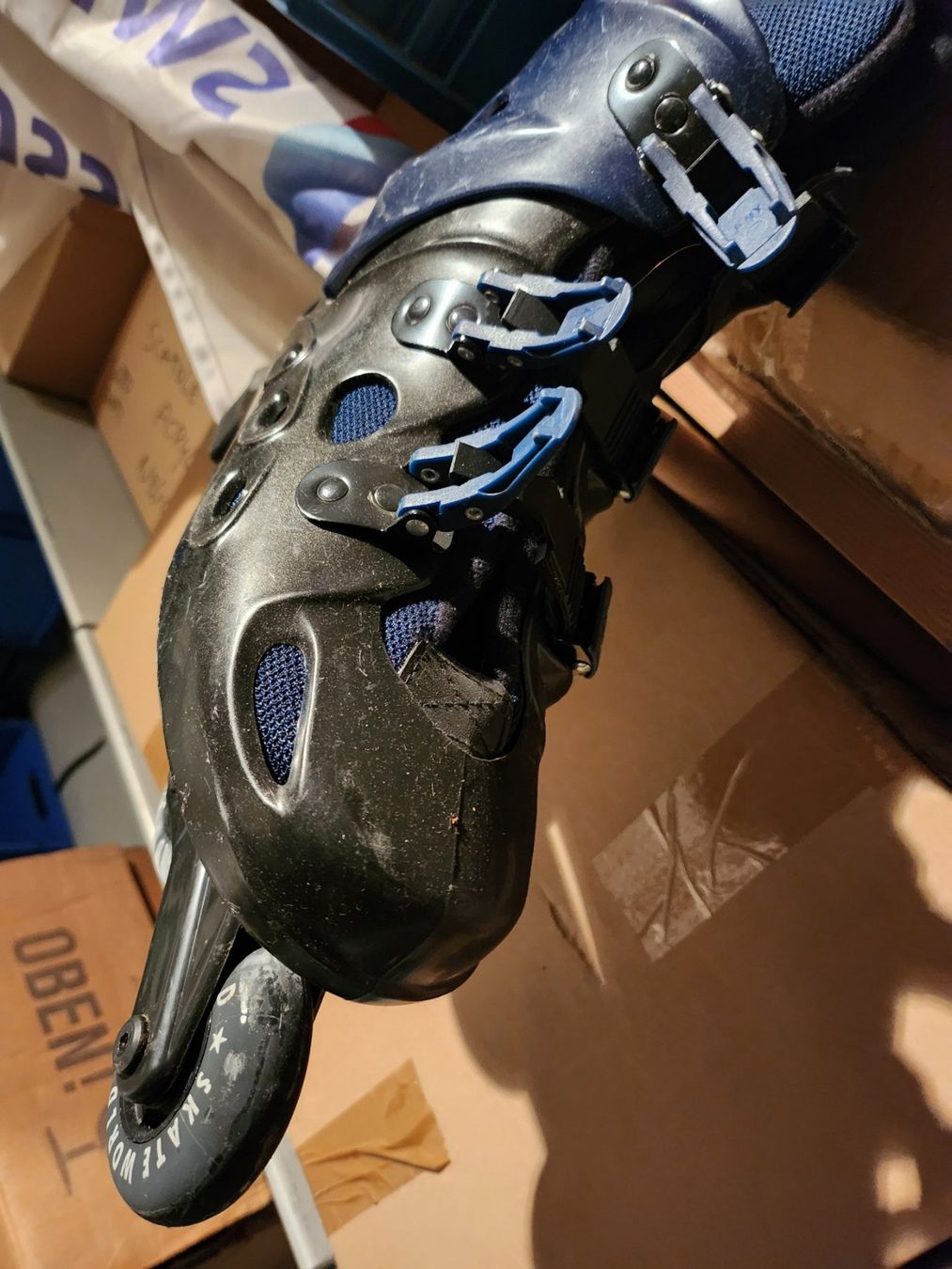 Pattini in linea & Pattini a rotelle: Skate World Rollerblades Blau, Grösse: 41 – Usato da Luzern venduto da Ma2020 2