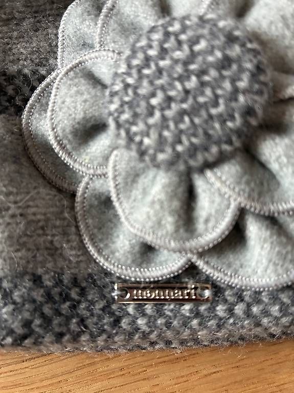 Chapeaux, bonnets & casquettes: Kappe aus Wolle von Monnari – D'occasion à Winterthur par maria0 1