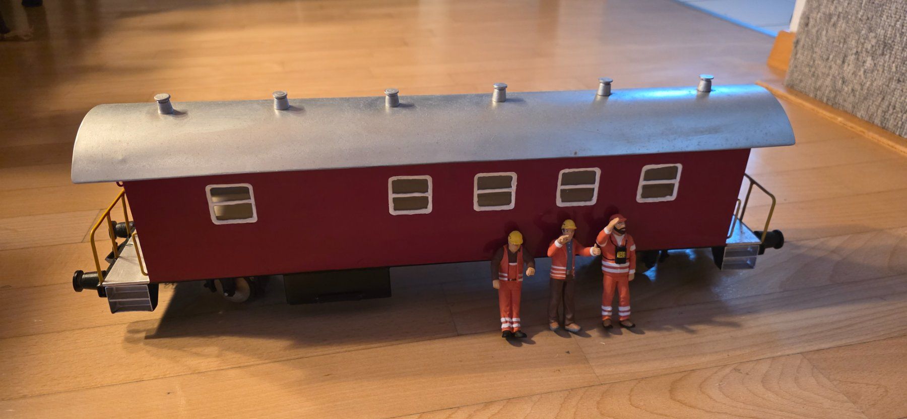 LGB Modellini di ferrovie: Spur G SBB Unterkunftswagen eigenbau – Usato da Hochfelden venduto da Danizh0