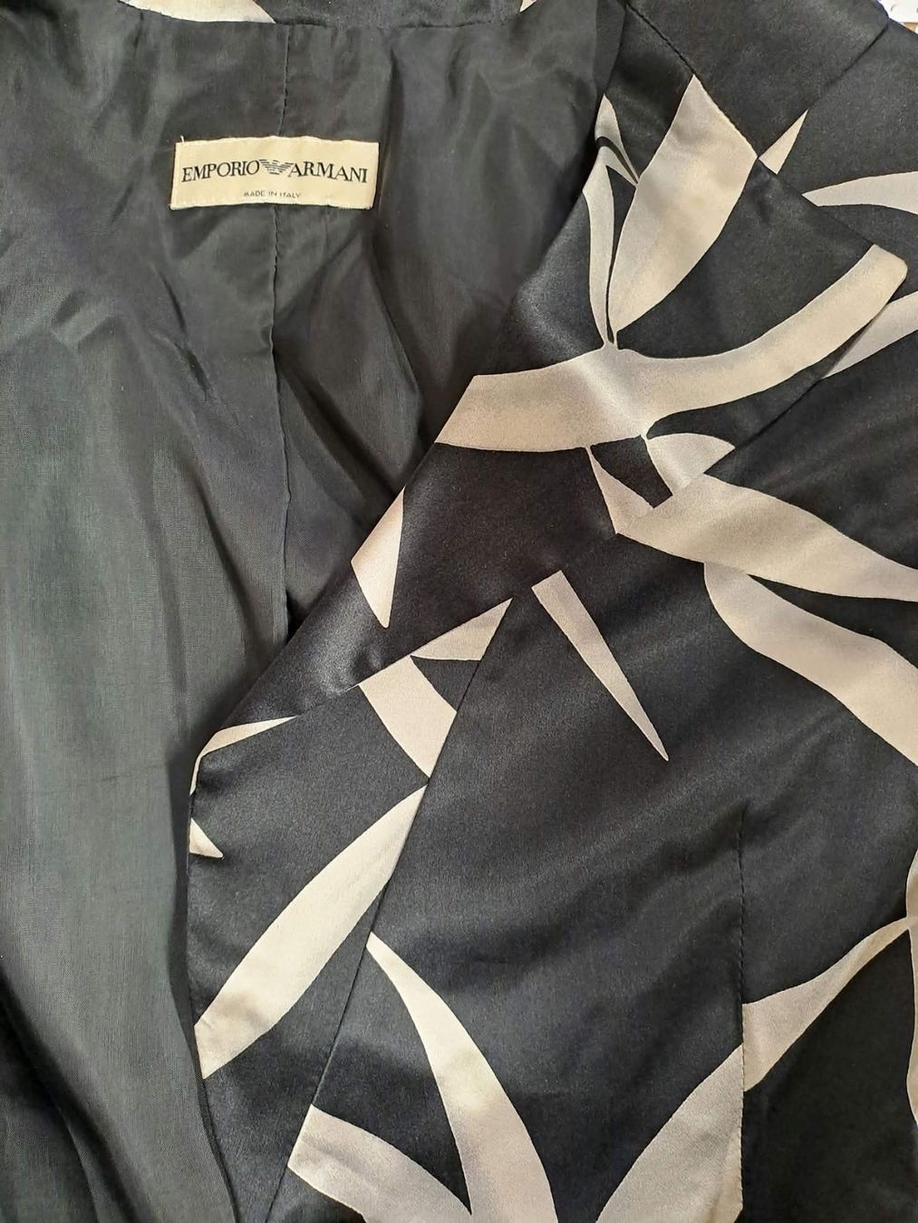 Giacche: Blazer Emporio Armani – Usato da La Chaux-de-Fonds venduto da Emmaus2300CDF 3