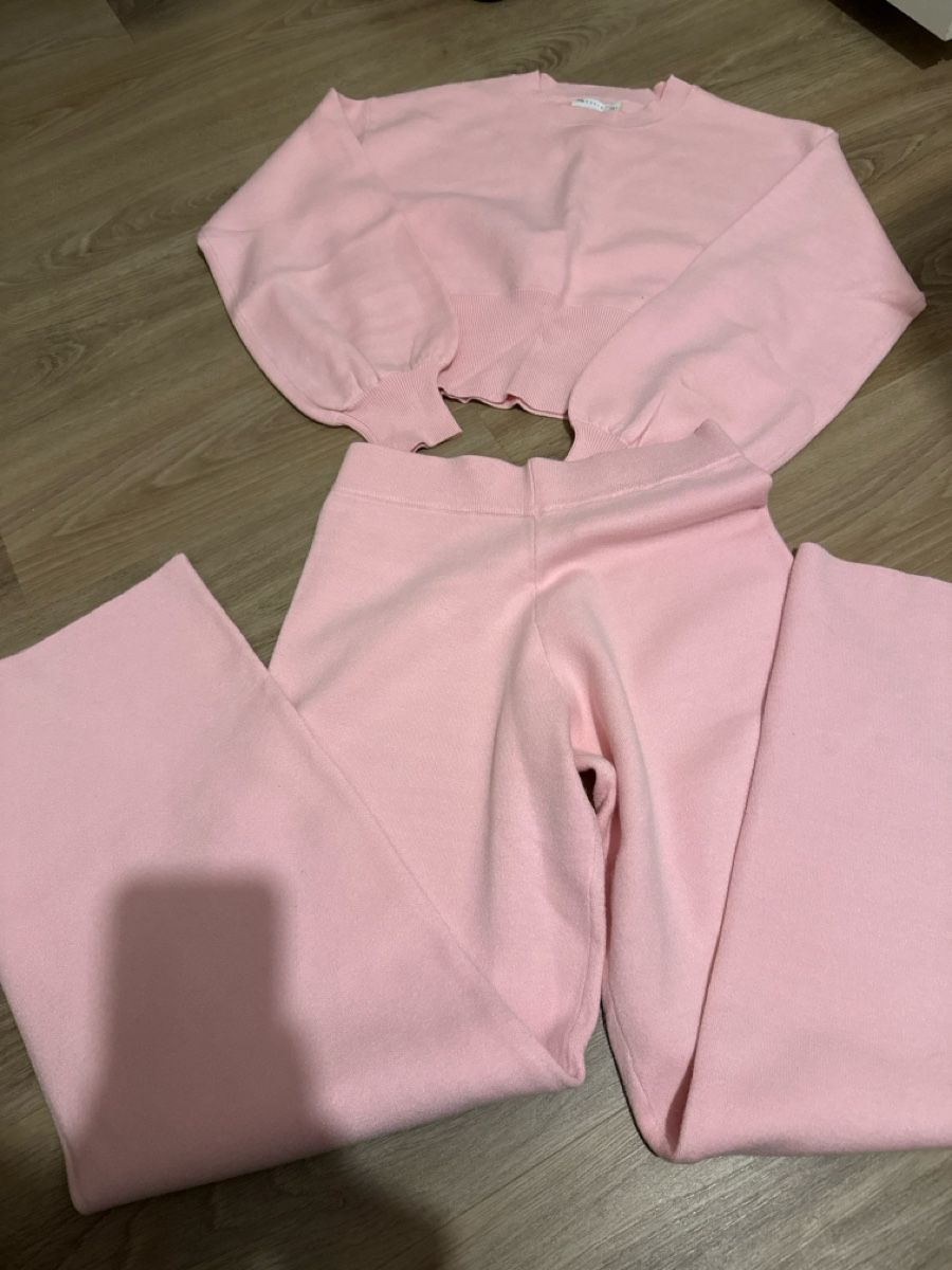Lotti di vestiti: ASOS Design Lounge Set, Pink, Size Small - Cozy & Chic! – Nuovo (secondo la descrizione) da Oberglatt ZH venduto da Sale12 1