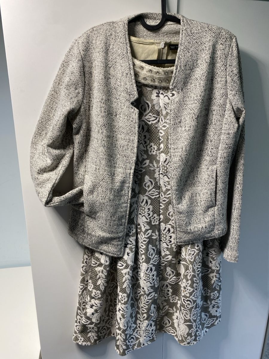Zara Kleiderpakete & -sets: Zara Basic Kleid mit Spitze & Blazer, Gr. XS - Top Zustand! – Neu (gemäss Beschreibung) aus Dübendorf von feusiedi 3