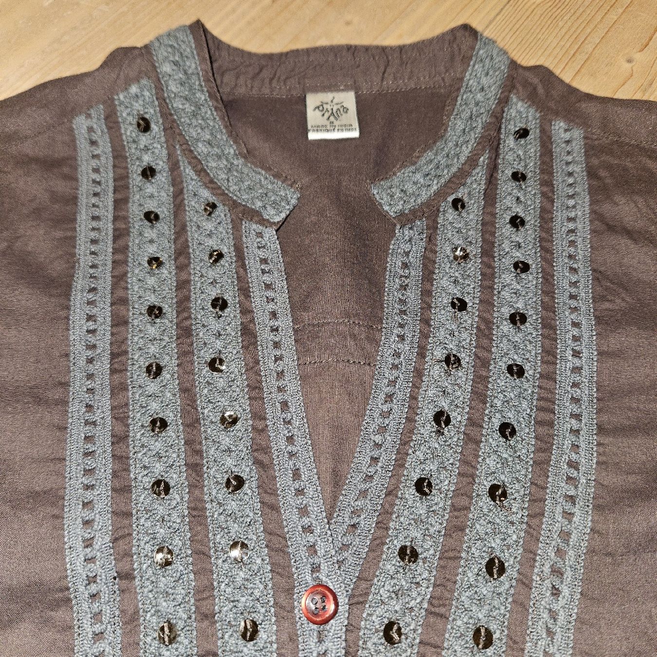 Camicette: Prana Bluse mit Paietten, Gr S – Usato da Casaccia venduto da Diala1 1