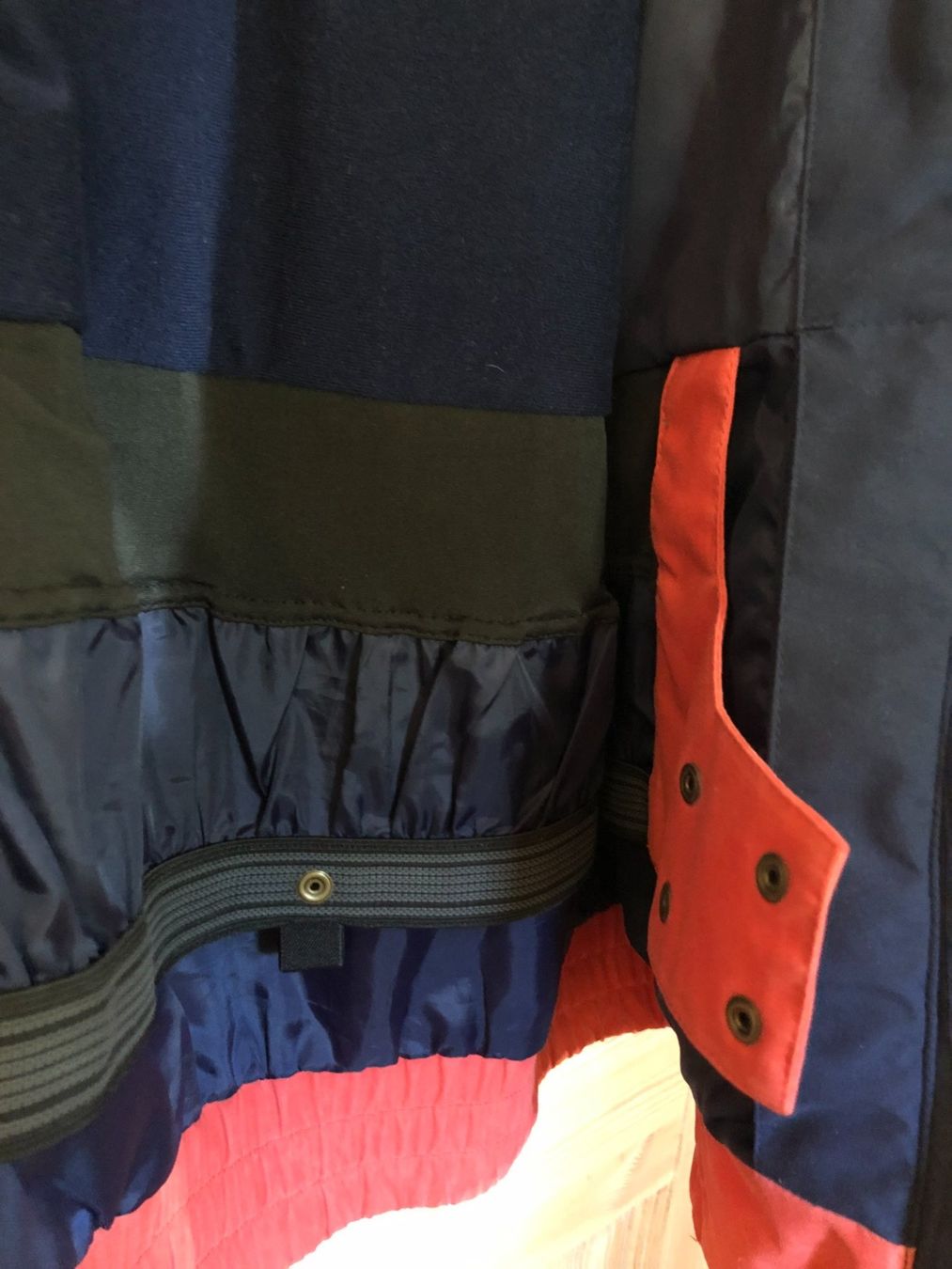 Roxy Giacche: Snowboardjacke Roxy Damen Gr. S - neuwertig – Usato da Luzern venduto da mhbob 7