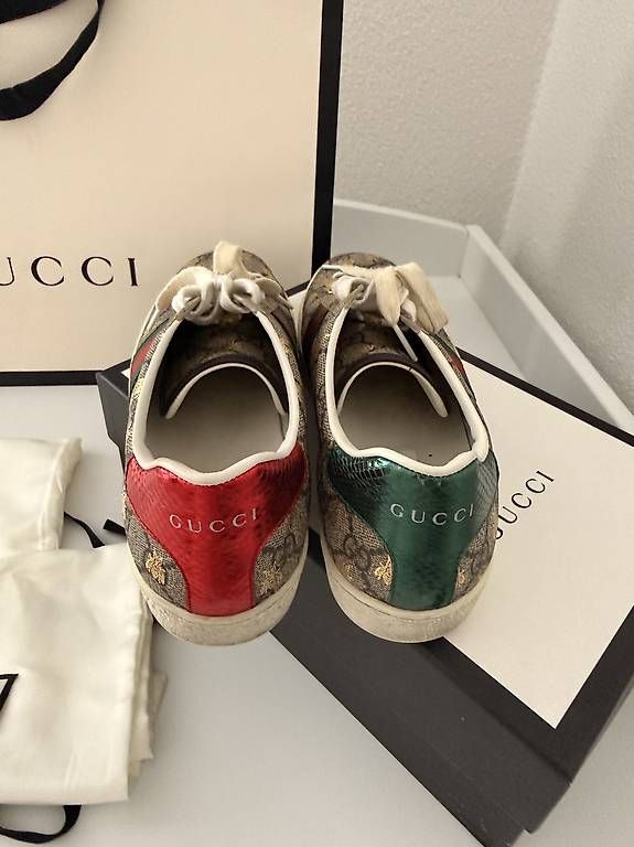 Gucci Scarpe da donna: GUCCI ACE GG SUPREME BEES - SNEAKERS – Usato da Wetzikon ZH venduto da Em_Sa 1