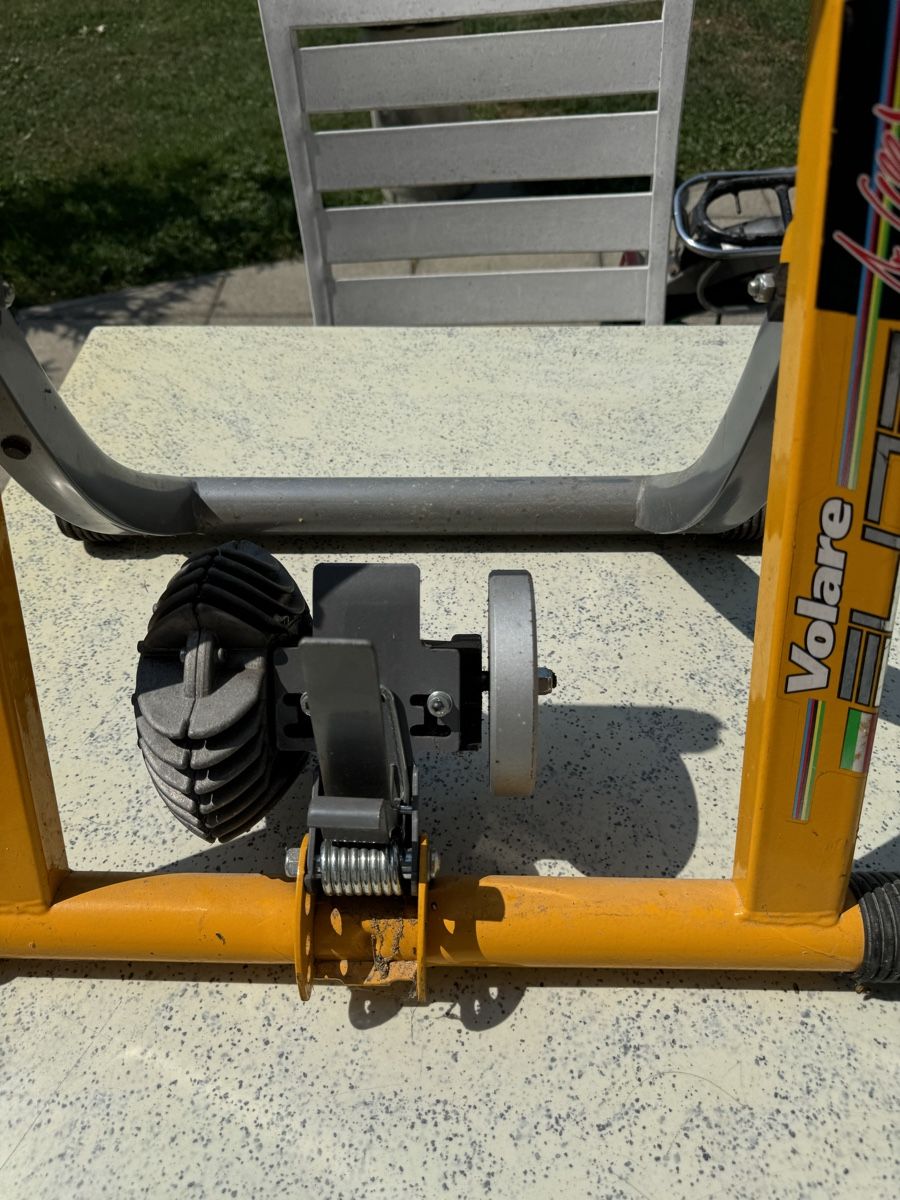 Vélos d'appartement: Rollentrainer für Velo  – D'occasion à Dübendorf par Sachs621 4