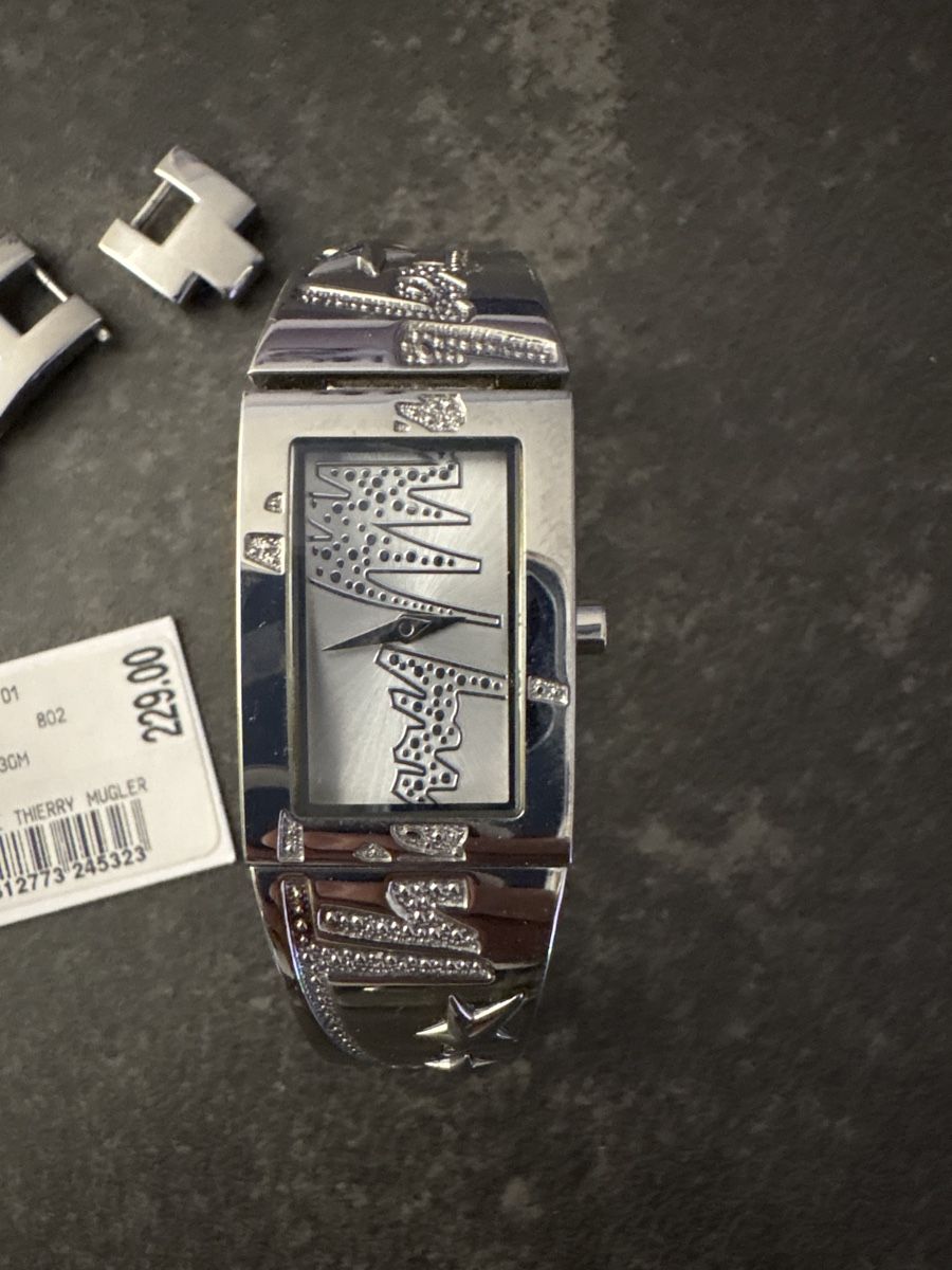 Mugler Orologi: Thierry Mugler Uhr – Usato da Selzach venduto da Leon21