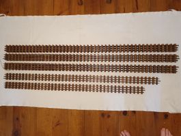 16 Schienen von Keiser NO 210 in Spur 0 Dreileiter.